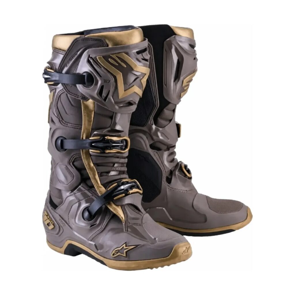 Bota Alpinestars Tech 10 Edição Limitada Marrom/Dourado